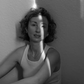 @laura_ginis profile