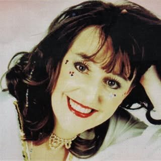 @susanwoolerart profile